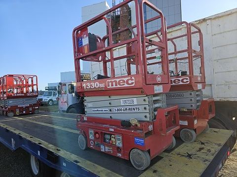 2019 MEC 1330SE Scissor Lift 10-13' Electric