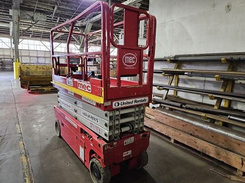 2019 MEC 2632SE Scissor Lift 24-26' Electric 30-36" Wide