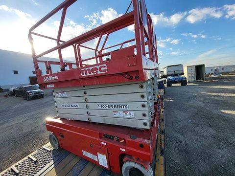 2019 MEC 4046SE Scissor Lift 39-40' Electric 45-48"Wide