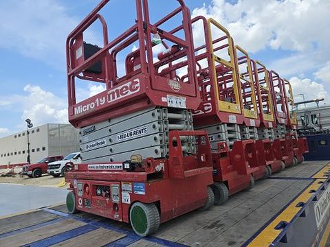 2019 MEC MICRO 19 Scissor Lift 18-19' Electric 60" Length