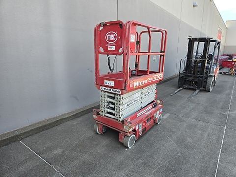 2019 MEC MICRO 19 Scissor Lift 18-19' Electric 60" Length