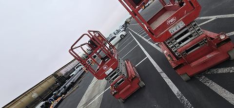 2019 MEC MICRO 19 Scissor Lift 18-19' Electric 60" Length