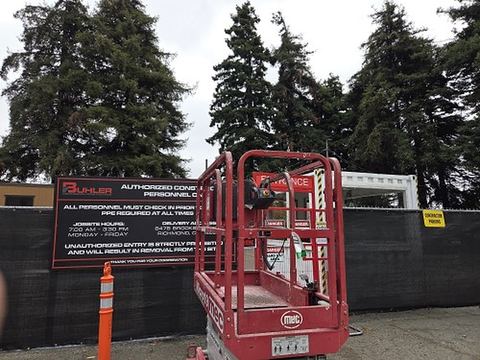 2019 MEC MICRO 19 Scissor Lift 18-19' Electric 60" Length