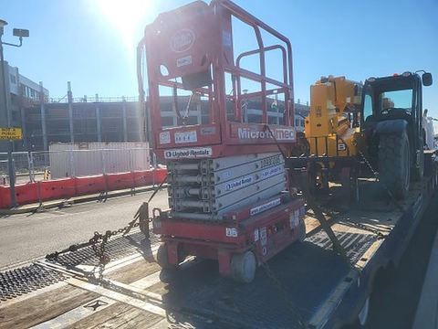 2019 MEC MICRO 19 Scissor Lift 18-19' Electric 60" Length