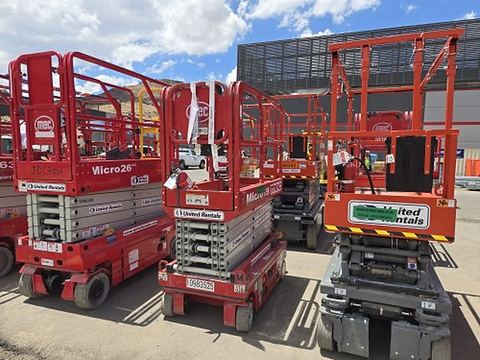 2019 MEC MICRO 19 Scissor Lift 18-19' Electric 60" Length
