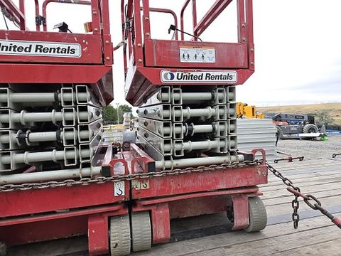 2019 MEC MICRO 19 Scissor Lift 18-19' Electric 60" Length
