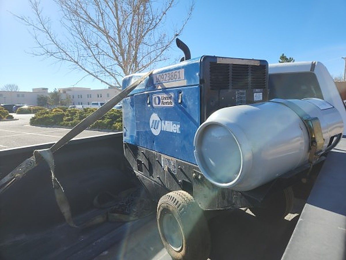 2019 MILLERELEC BOBCAT 250 LP for sale in Las Vegas, NV
