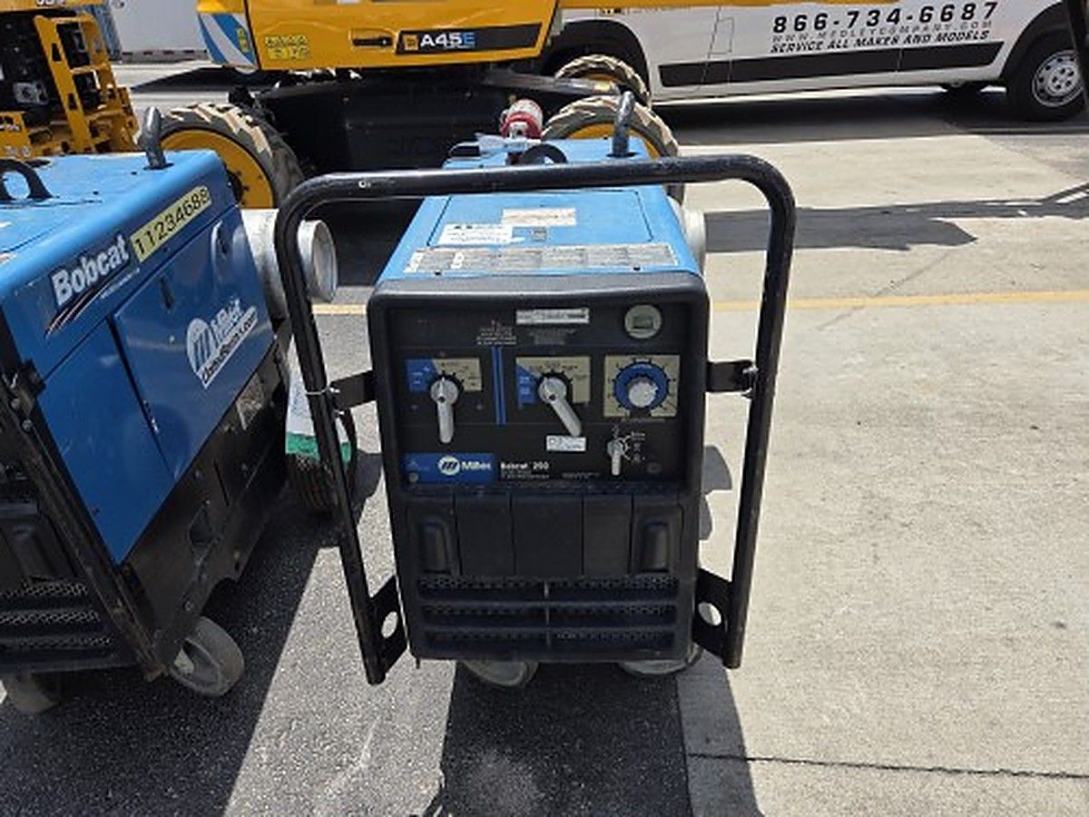 MILLERELEC BOBCAT 250 LP photo 3
