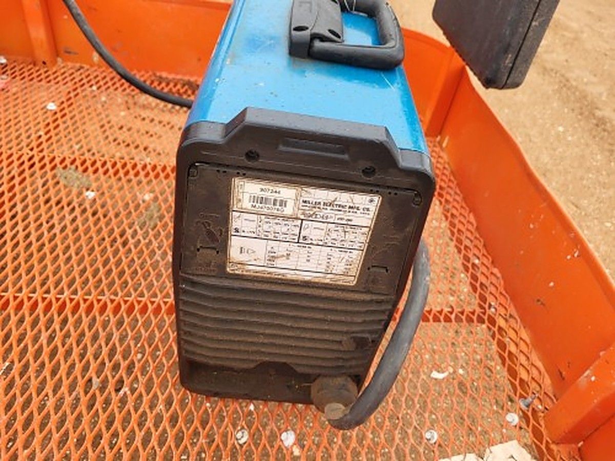 MILLERELEC CST-280 DINSE photo 4