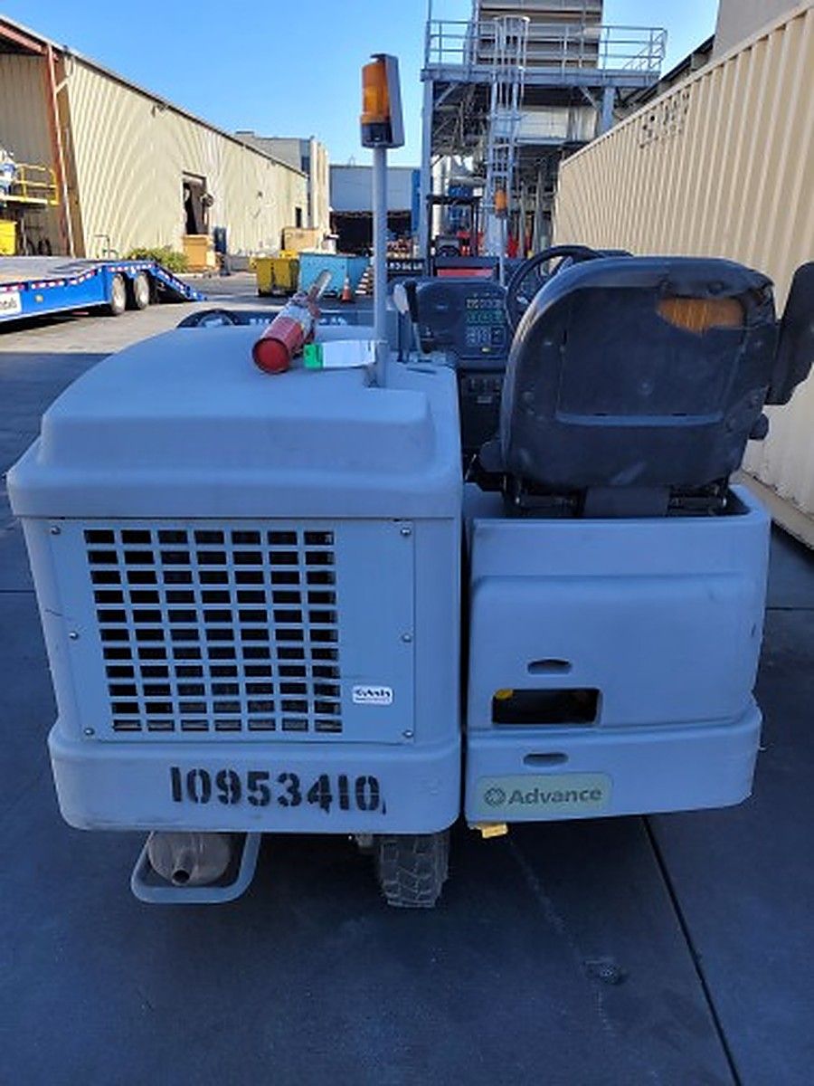 NILFISK SW8000 photo 6
