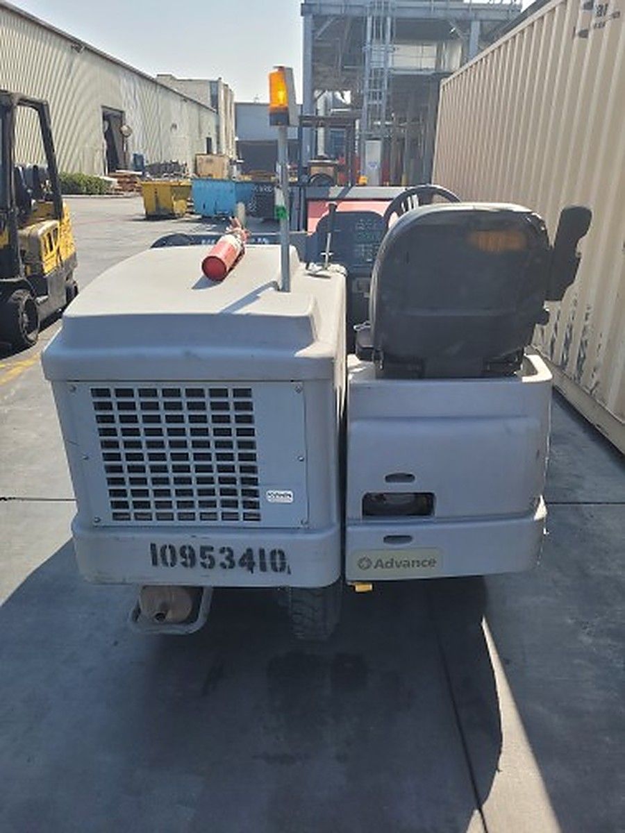 NILFISK SW8000 photo 10