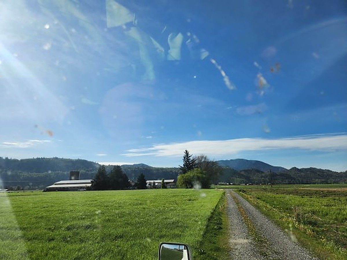 RAM 1500CREWSTG4WD photo 2