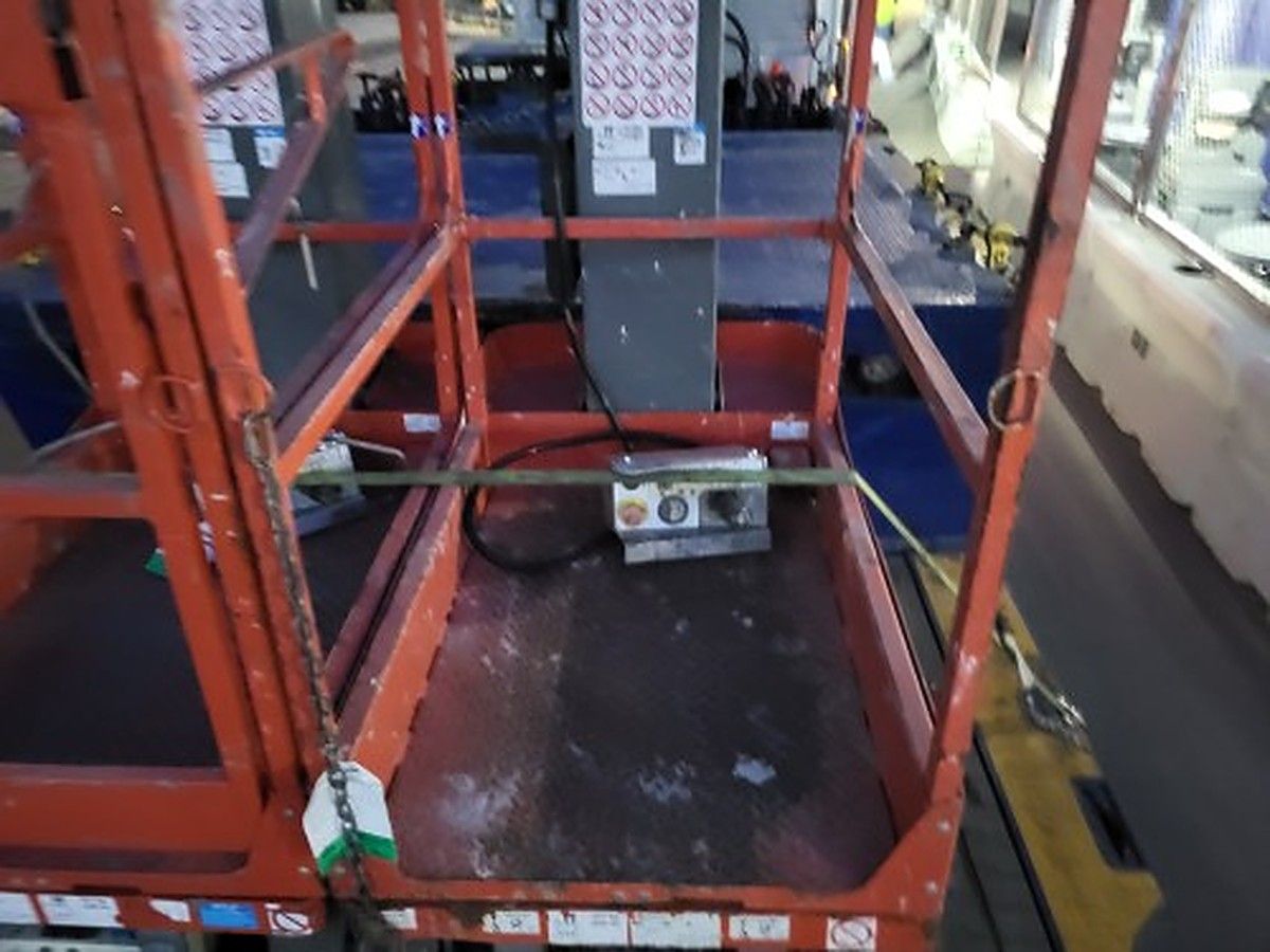 SKYJACK SJ16 photo 2