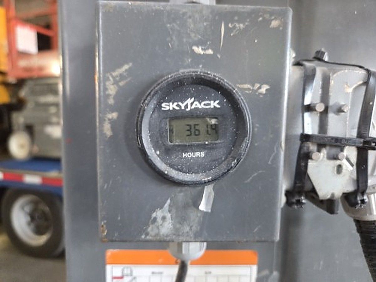 SKYJACK SJ16 photo 3