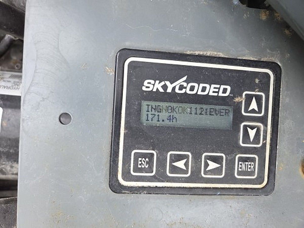 SKYJACK SJ3220 photo 3