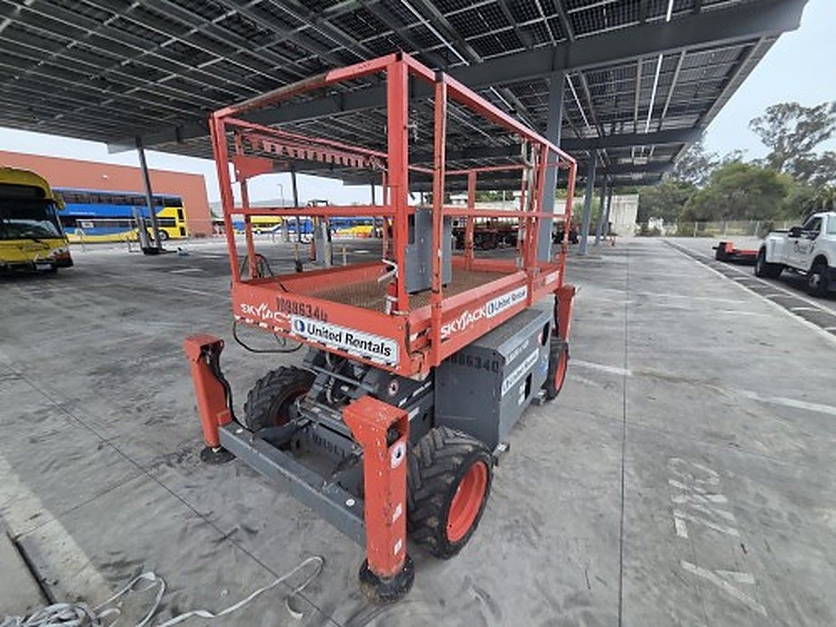 SKYJACK SJ6826RT photo 3