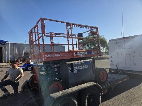 2019 SKYJACK SJ6826RT Scissor Lift 25-27' Ic 4Wd
