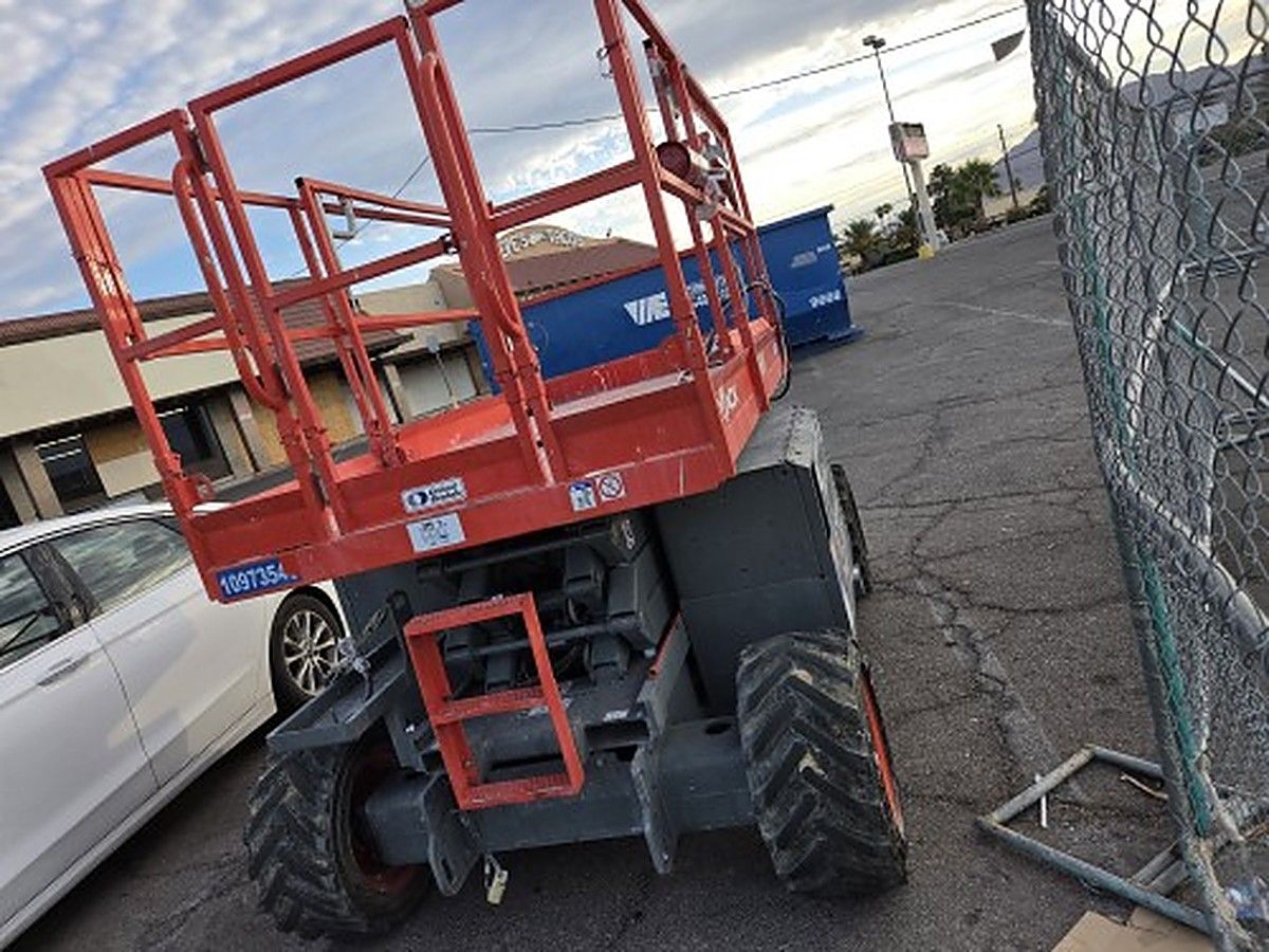 SKYJACK SJ6826RT photo 2