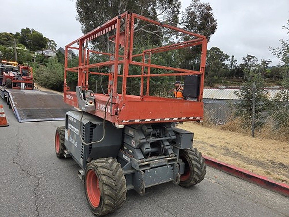 SKYJACK SJ6826RT photo 5