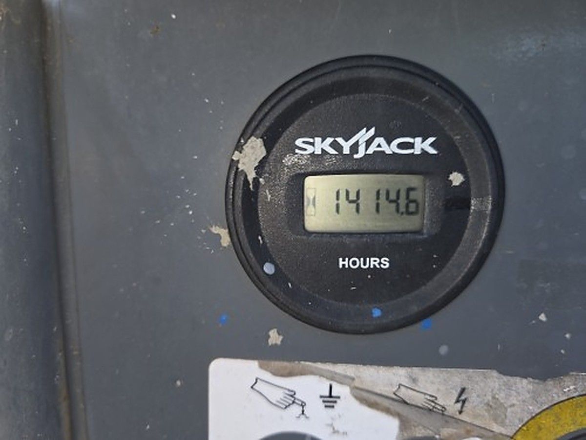 SKYJACK SJ6826RT photo 7