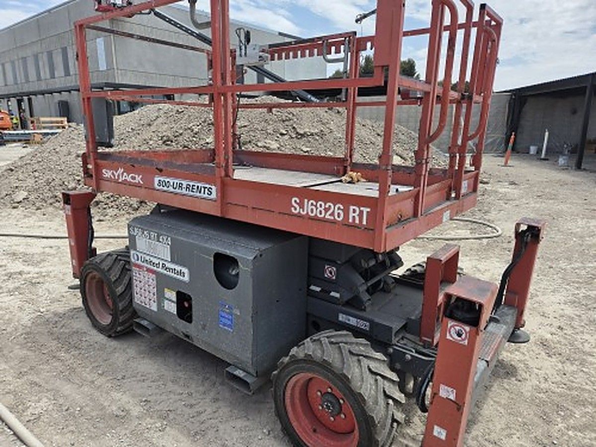 SKYJACK SJ6826RT photo 3