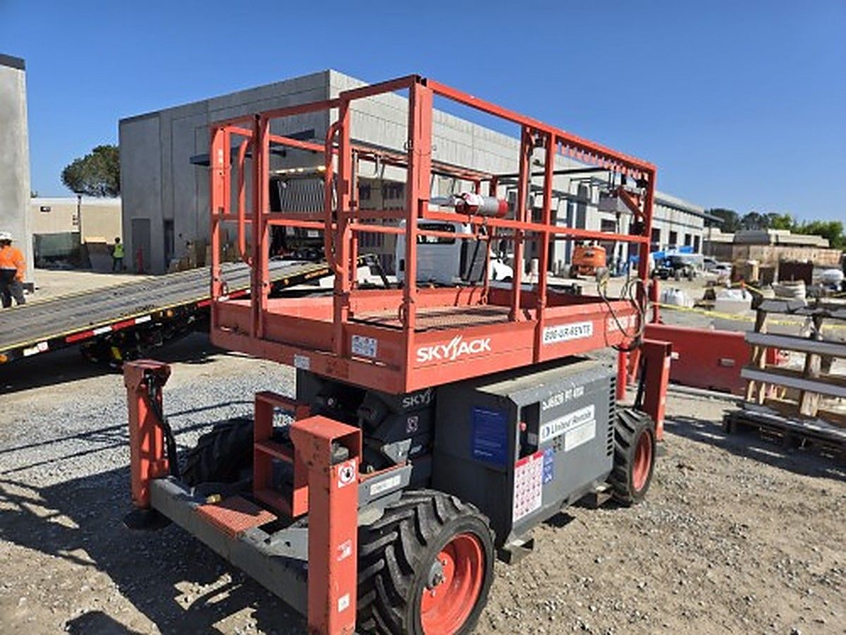 SKYJACK SJ6826RT photo 4