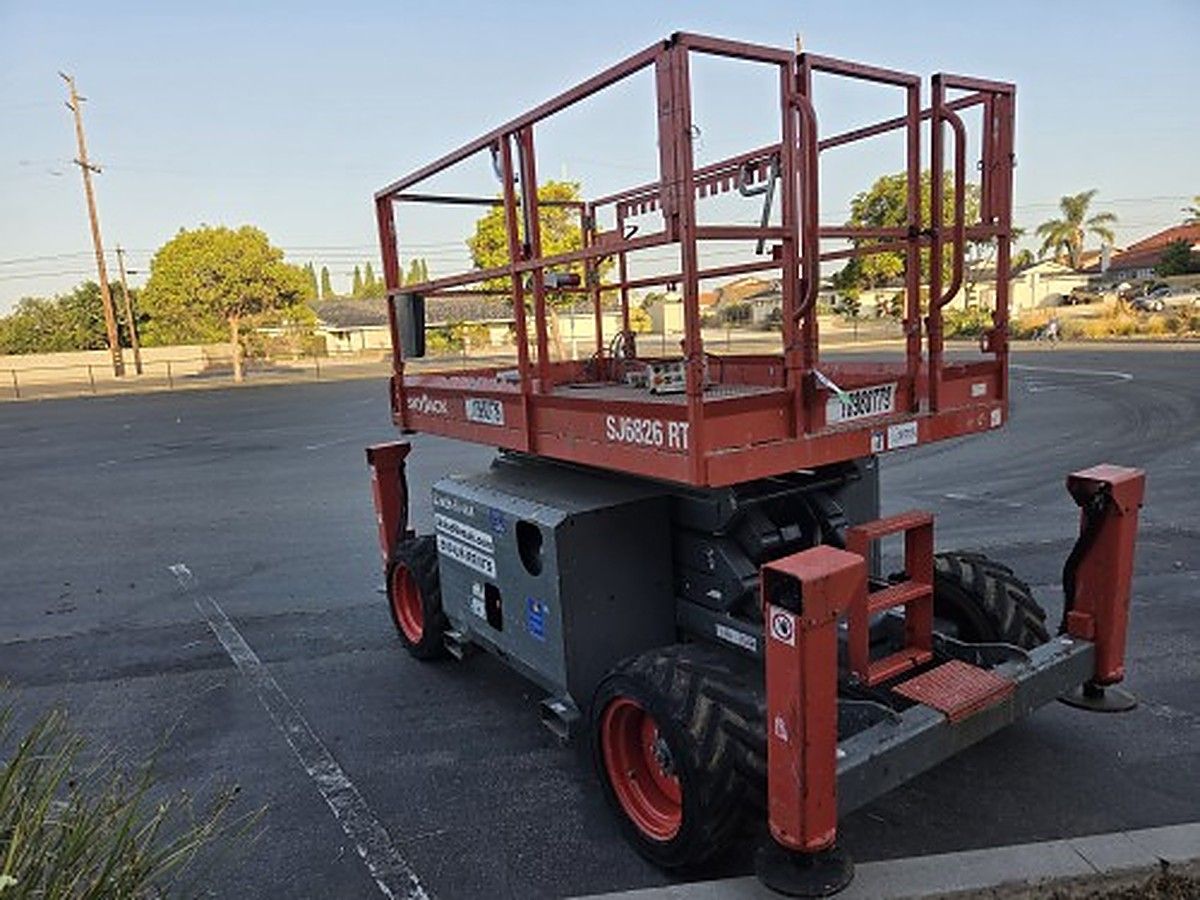 SKYJACK SJ6826RT photo 3