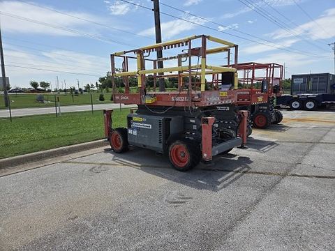 2019 SKYJACK SJ6832RT Scissor Lift 30-35' Ic 4Wd