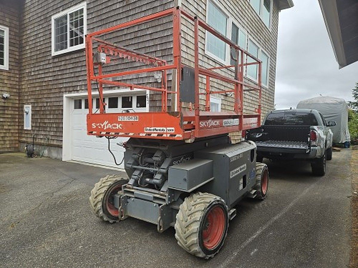 SKYJACK SJ6832RT photo 3
