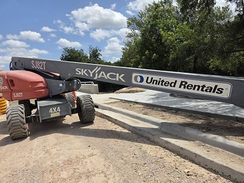 2019 SKYJACK SJ82T Boom 76-80' Telescopic