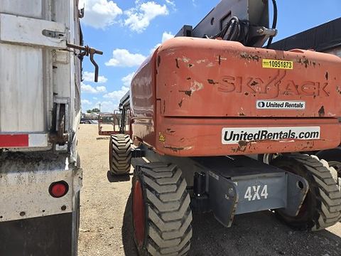 2019 SKYJACK SJ86T Boom 84-86' Telescopic 4Wd