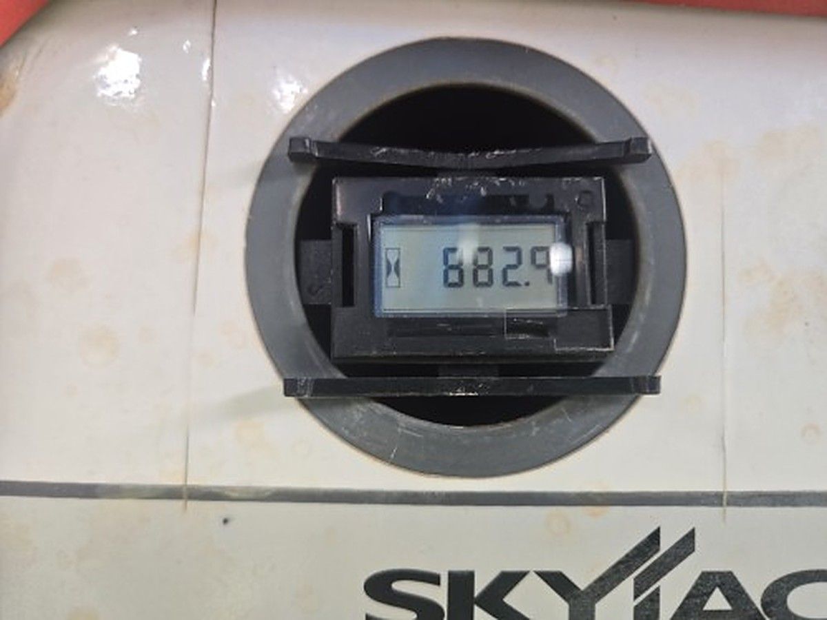 SKYJACK SJ86T photo 2