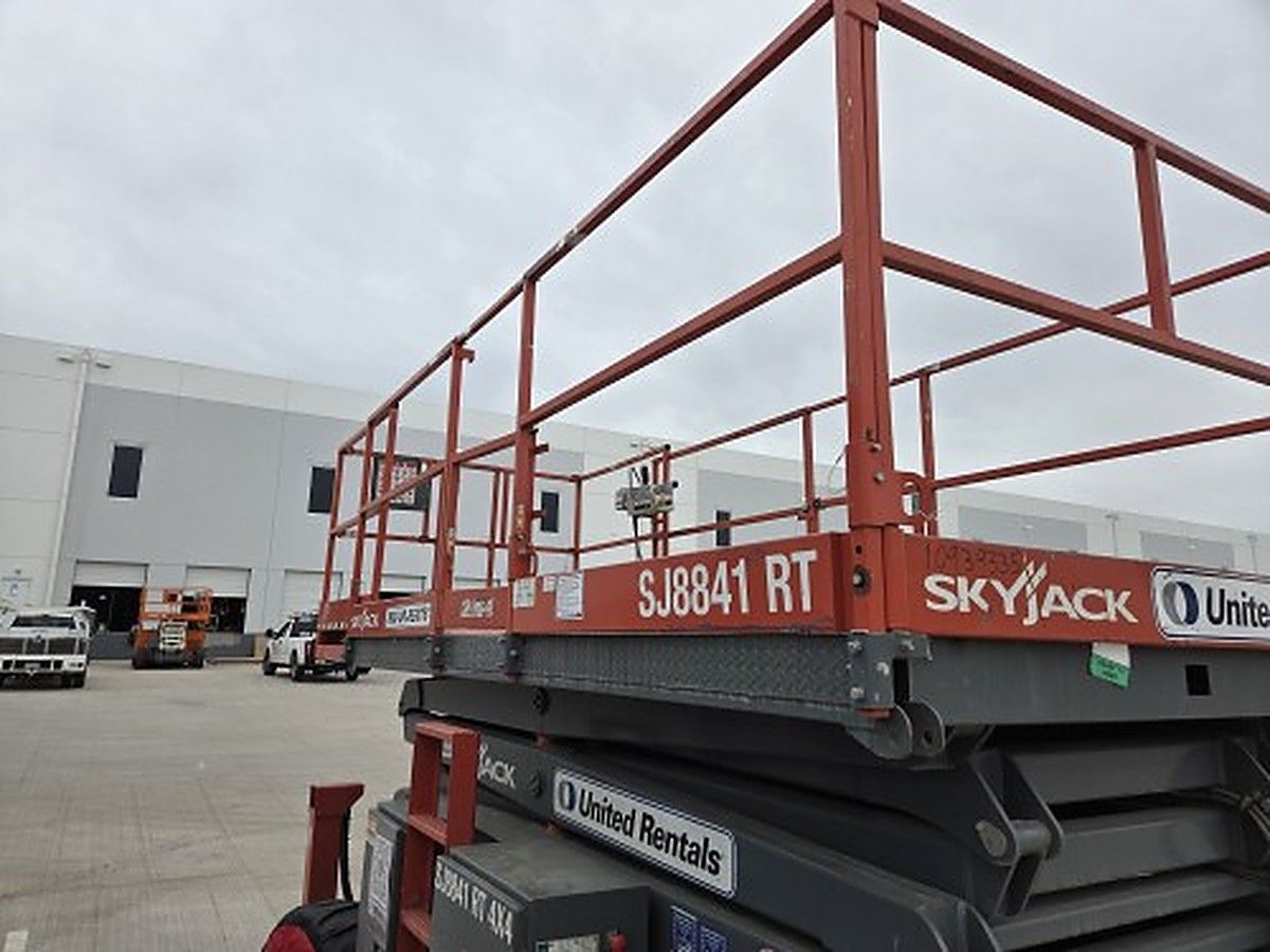 SKYJACK SJ8841RT photo 2