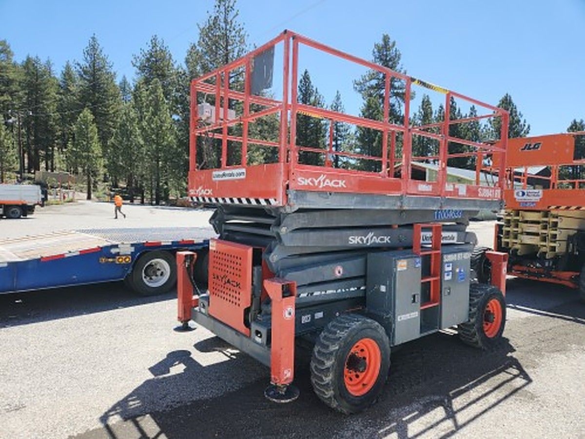 2019 SKYJACK SJ8841RT for sale in Las Vegas, NV