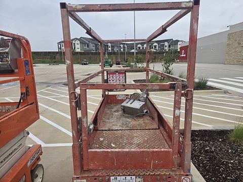 2019 SKYJACK SJIII3219 Scissor Lift 19' Electric
