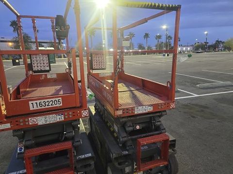 2019 SKYJACK SJIII3219 Scissor Lift 19' Electric