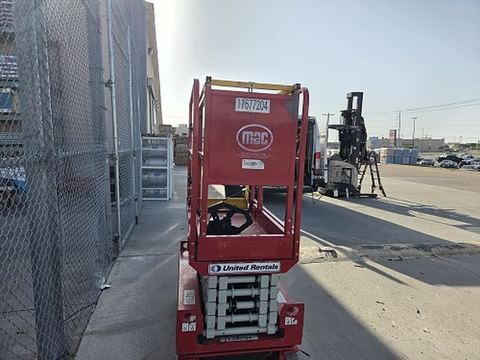 2019 SKYJACK SJIII3219 Scissor Lift 19' Electric