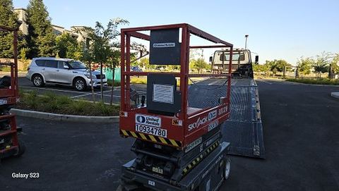 2019 SKYJACK SJIII3219 Scissor Lift 19' Electric