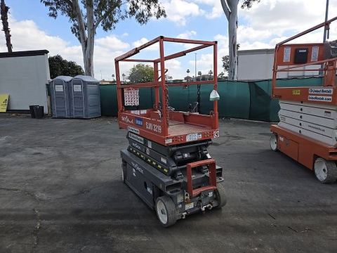 2019 SKYJACK SJIII3219 Scissor Lift 19' Electric