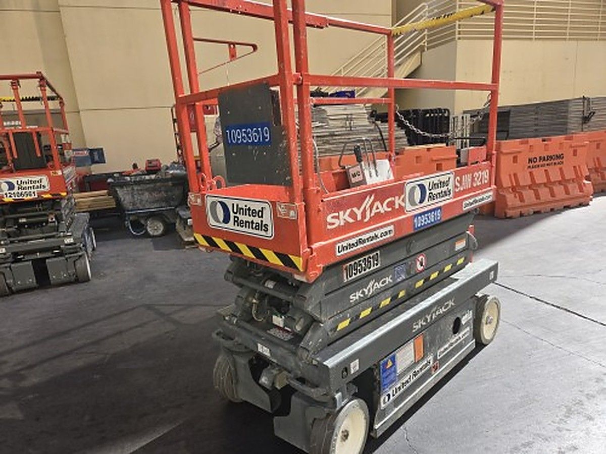 SKYJACK SJIII3219 photo 2