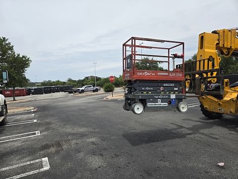 2019 SKYJACK SJIII3219 Scissor Lift 19' Electric