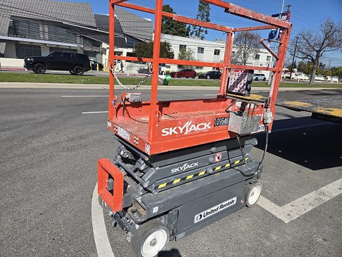 SKYJACK SJIII3219 photo 2