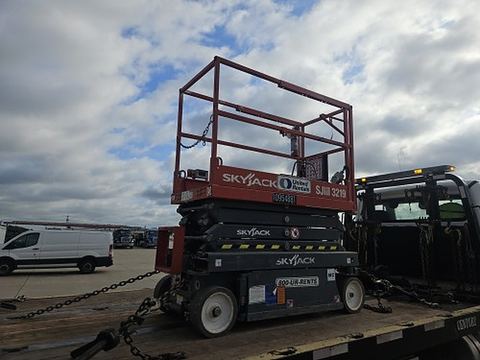 2019 SKYJACK SJIII3219 Scissor Lift 19' Electric
