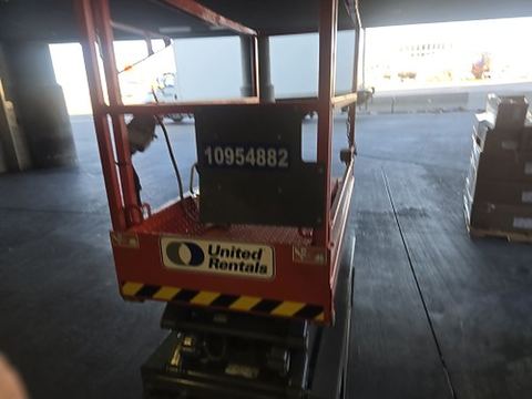 2019 SKYJACK SJIII3219 Scissor Lift 19' Electric