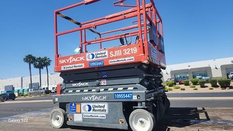 2019 SKYJACK SJIII3219 Scissor Lift 19' Electric