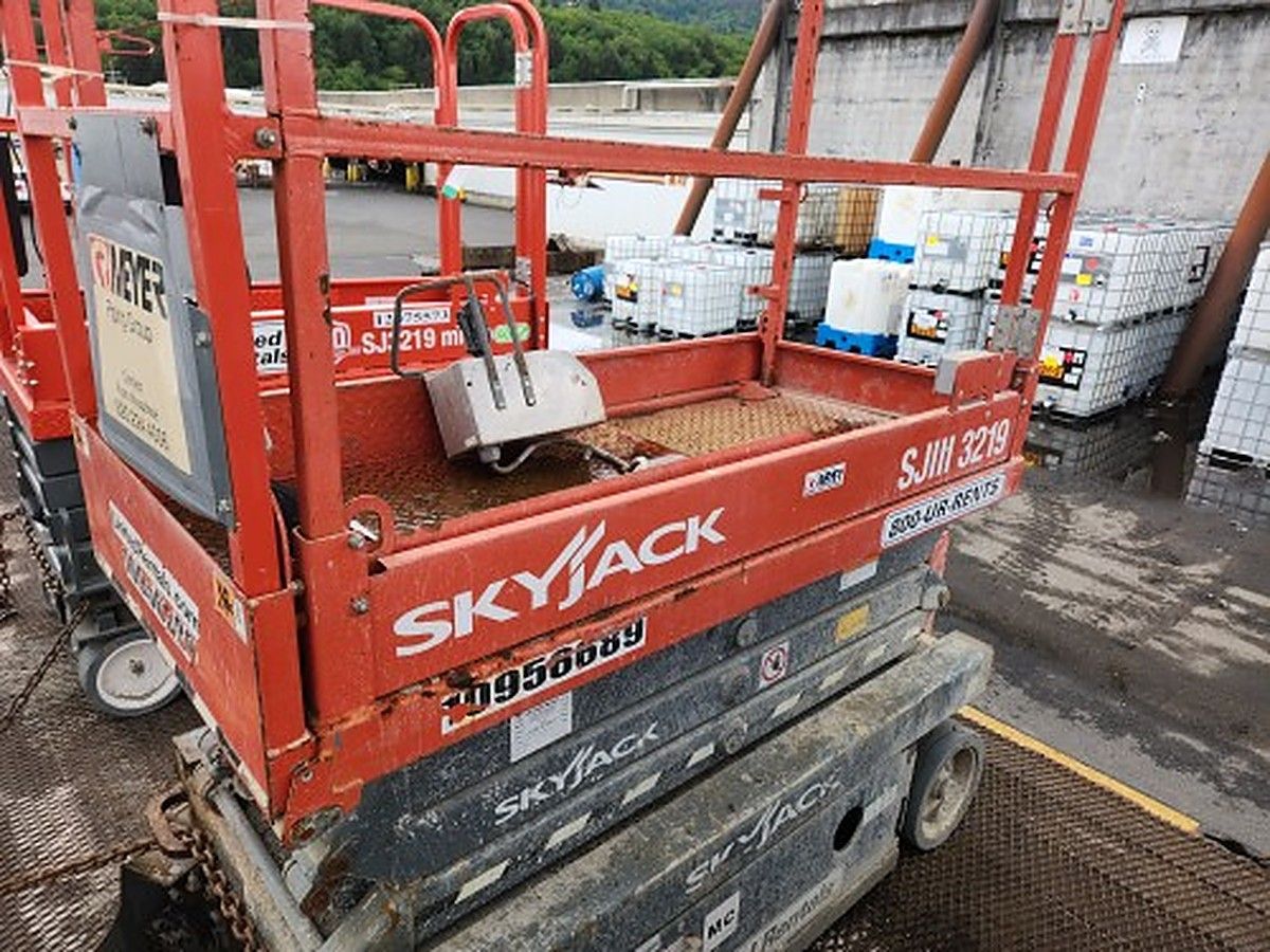 SKYJACK SJIII3219 photo 3
