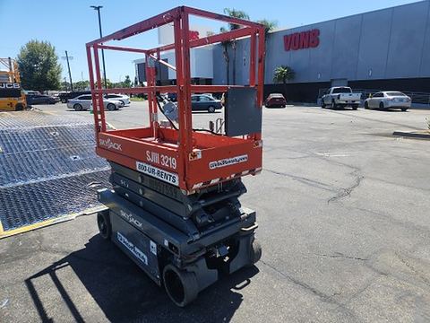 2019 SKYJACK SJIII3219 Scissor Lift 19' Electric