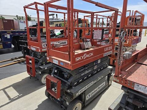 2019 SKYJACK SJIII3219 Scissor Lift 19' Electric