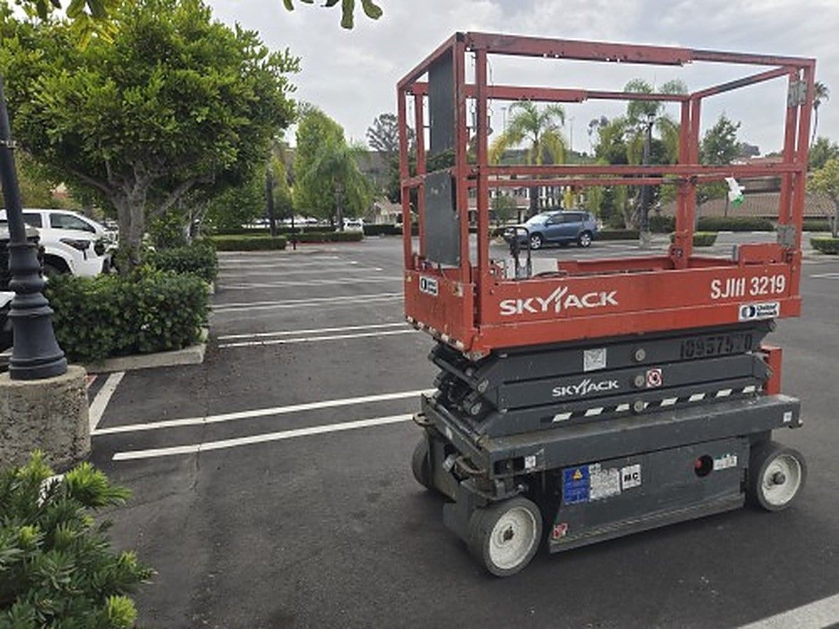 SKYJACK SJIII3219 photo 3
