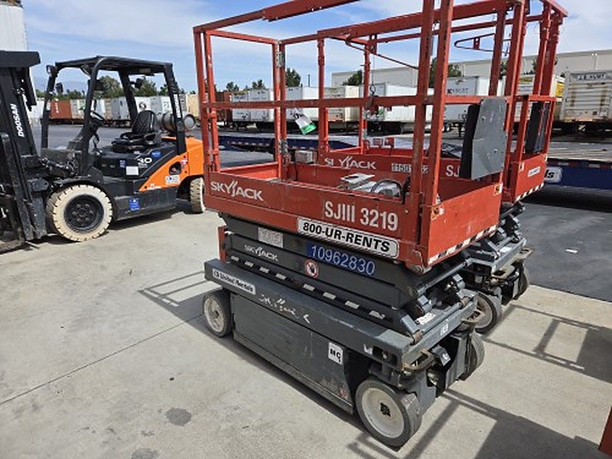 2019 SKYJACK SJIII3219 for sale in Las Vegas, NV